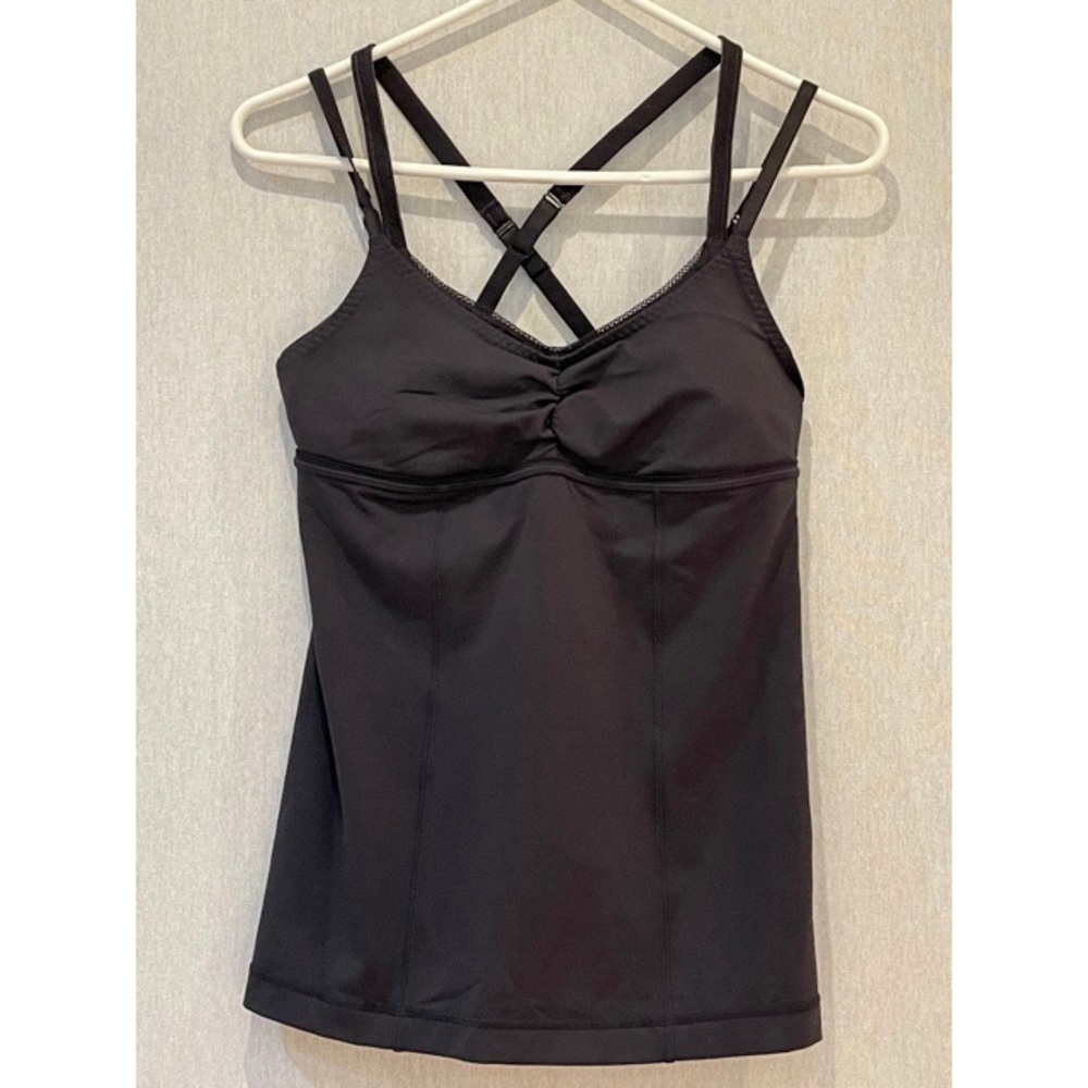 Lululemon tank top